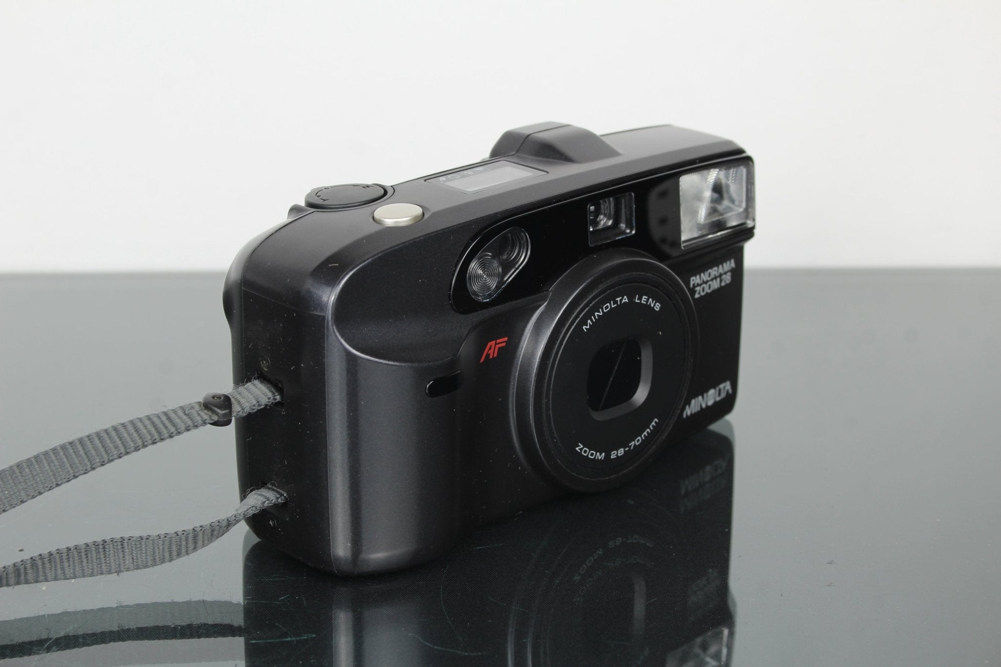 Minolta Panorama Zoom 28 AF Review & Second-Hand Guide – Dutch|Thrift