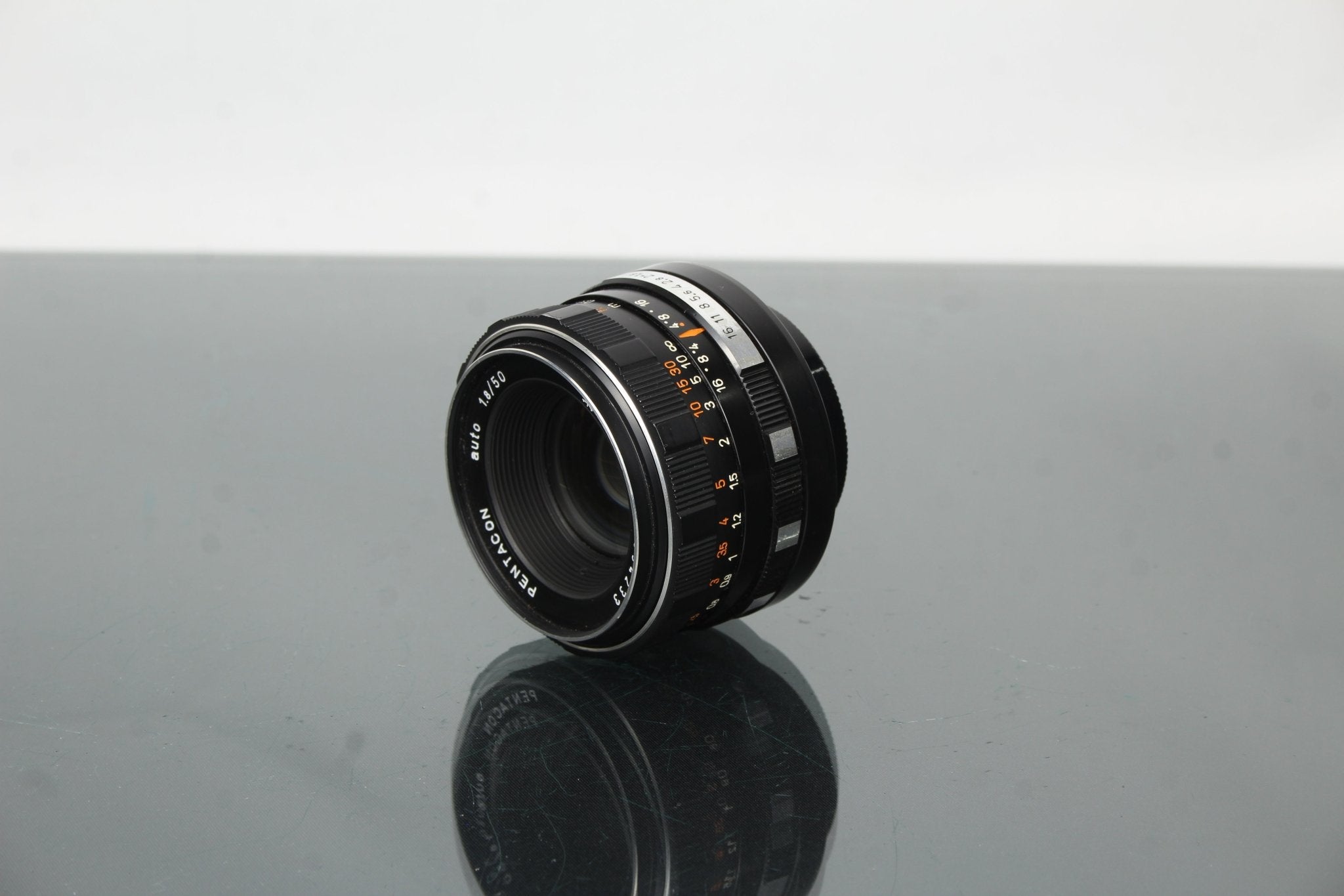 Pentacon Auto 1.8/50 M42 Review and Modern Use Guide – Dutch|Thrift