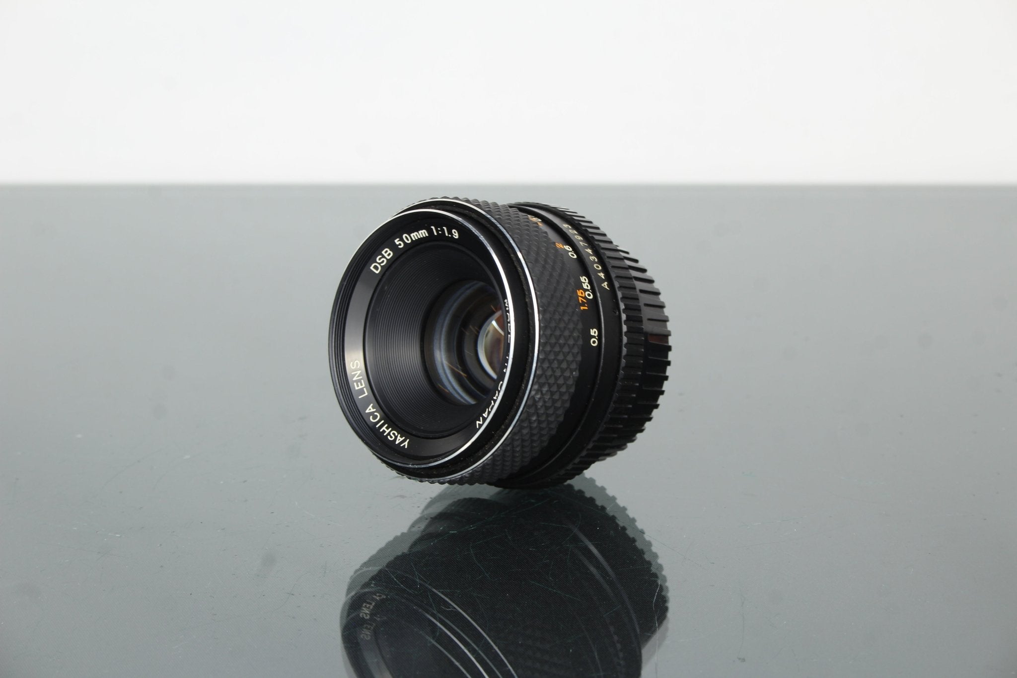 Yashica DSB 50mm f/1.9 Review: Vintage Character for Modern