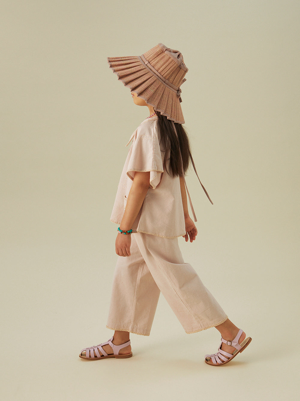 SS24 studio lookbook – Apolina