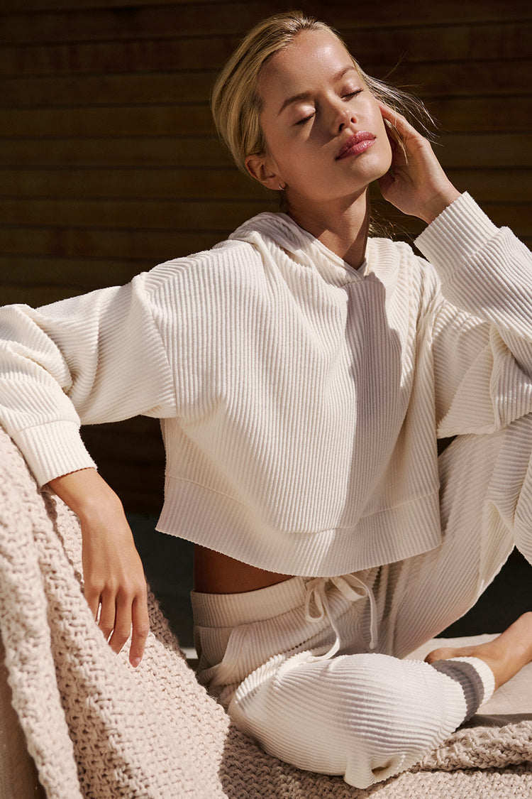 Muse Hoodie - Ivory | ALO