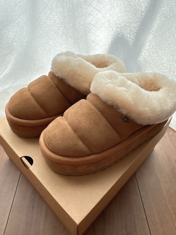 サイズ感】UGGのふわもこ厚底靴「タズリータ」魅力を徹底解説!-STYLE HAUS