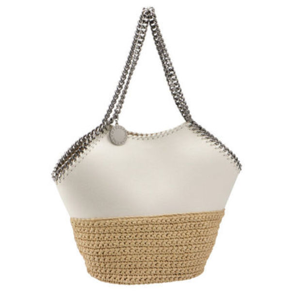 大人カジュアルには「Stella McCartney(ステラマッカートニー)」のかご