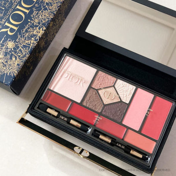 DIOR】2022年ホリデー限定!コスメポーチ付きコフレセットは見つけた