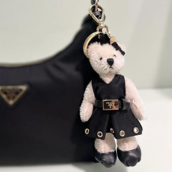 PRADA クマチャーム PRADA くま♡ チャーム キーホルダー PRADA