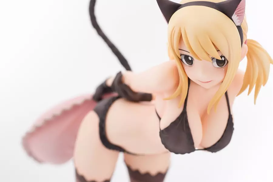 ルーシィ・ハートフィリア・黒猫Gravure_Style (1/6スケール) ヨドバシ.com - オルカトイズ ORCATOYS ルーシィ・ハートフィリア・黒