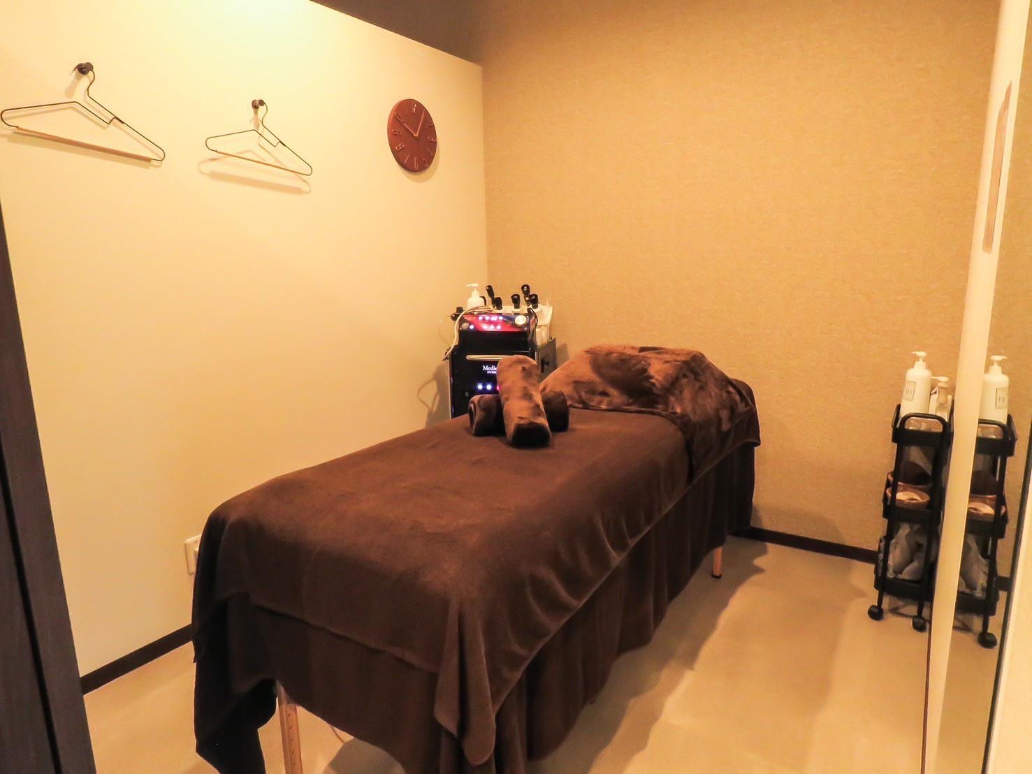 メディセル筋膜リリース｜アースグループホールディングス