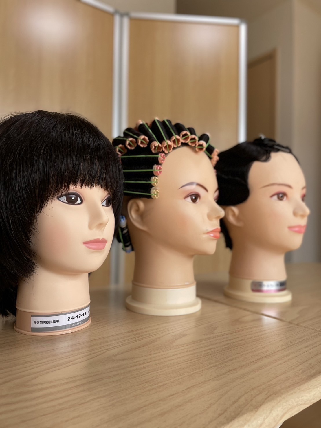 元美容学校教員による国家試験実技対策塾