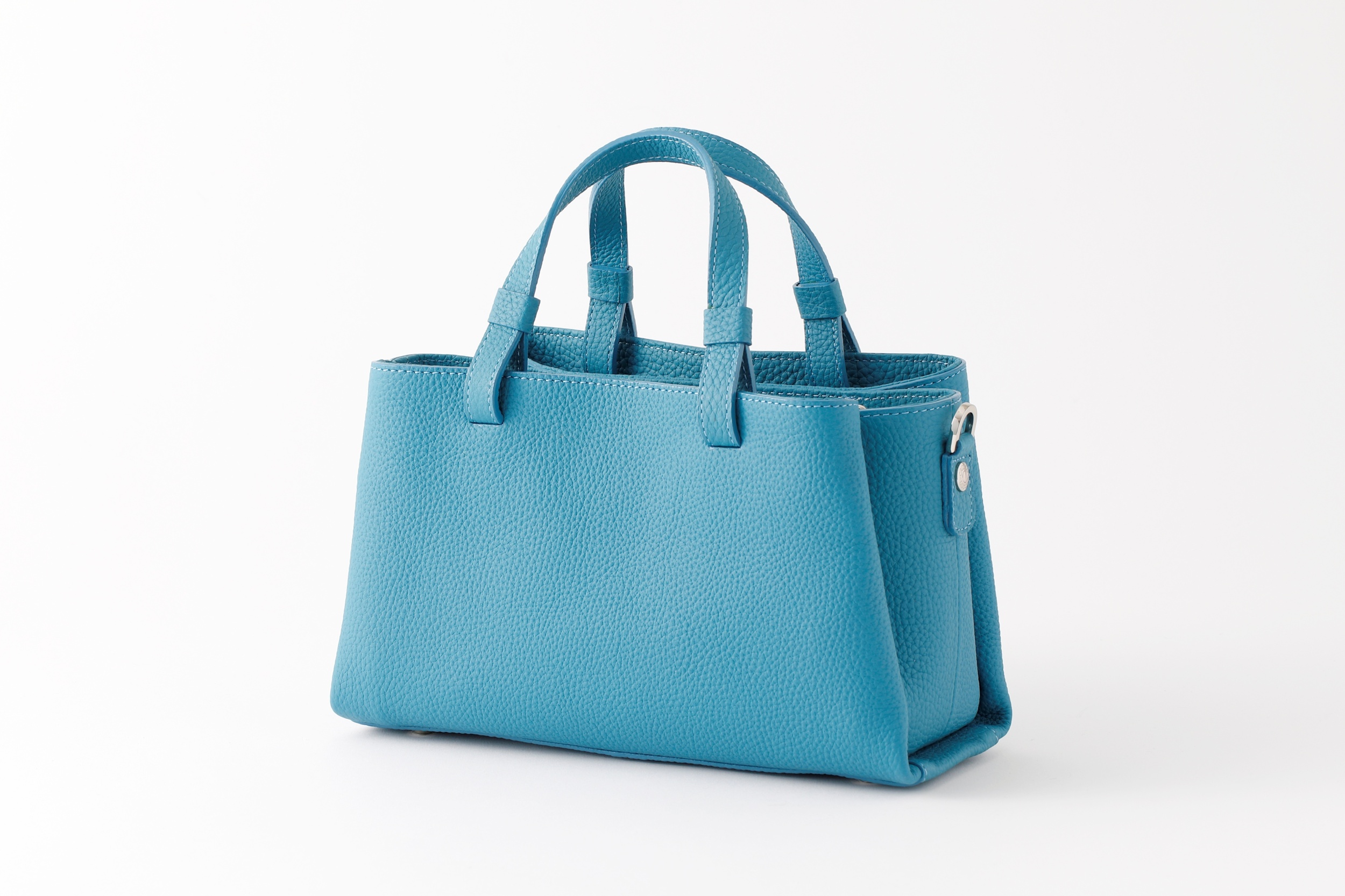 小八賀― KOHACHIKA― スリーポッシュ／CROCCO｜ 革小物専門メーカーが