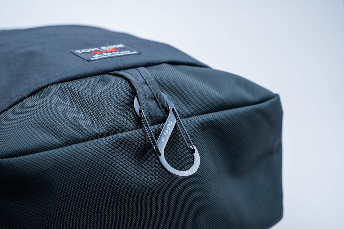 TOM BIHN Addax 31 Review | Pack Hacker