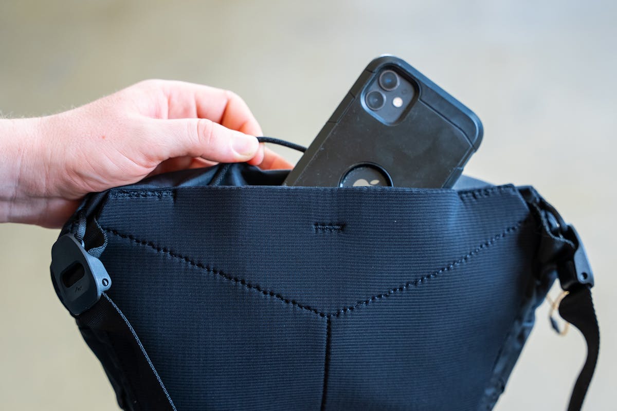 Peak Design Outdoor Sling 4L Review | Pack Hacker