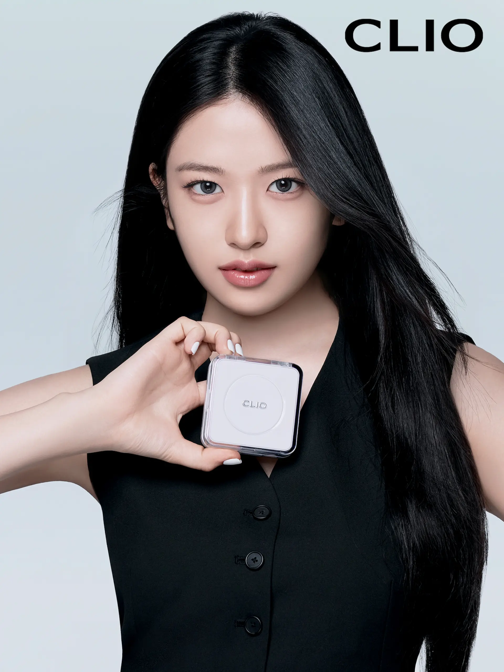 IVE】アン・ユジンが『CLIO』グローバルアンバサダーとして新商品発表