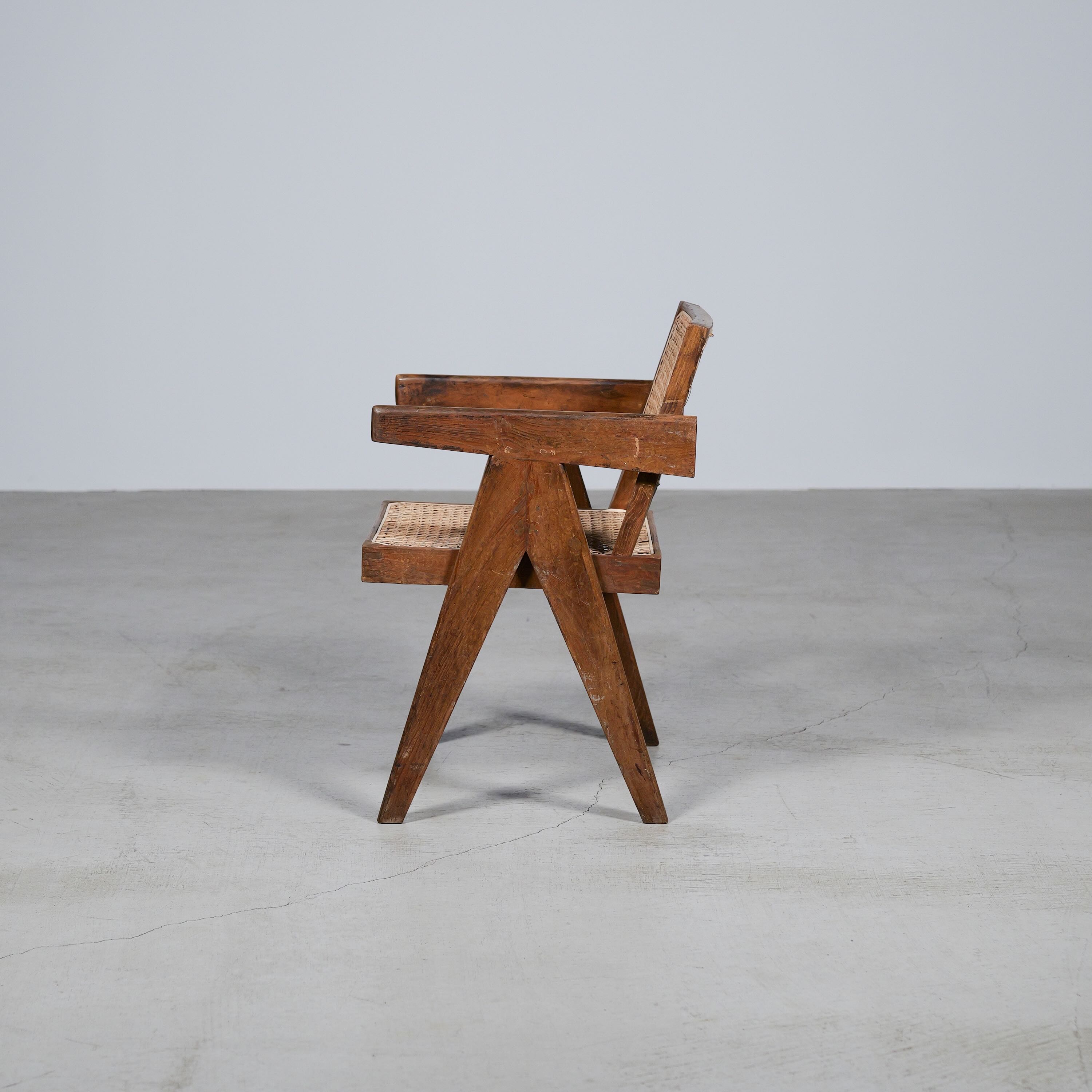 Pierre Jeanneret (ピエール・ジャンヌレ) | Connect Back Chair