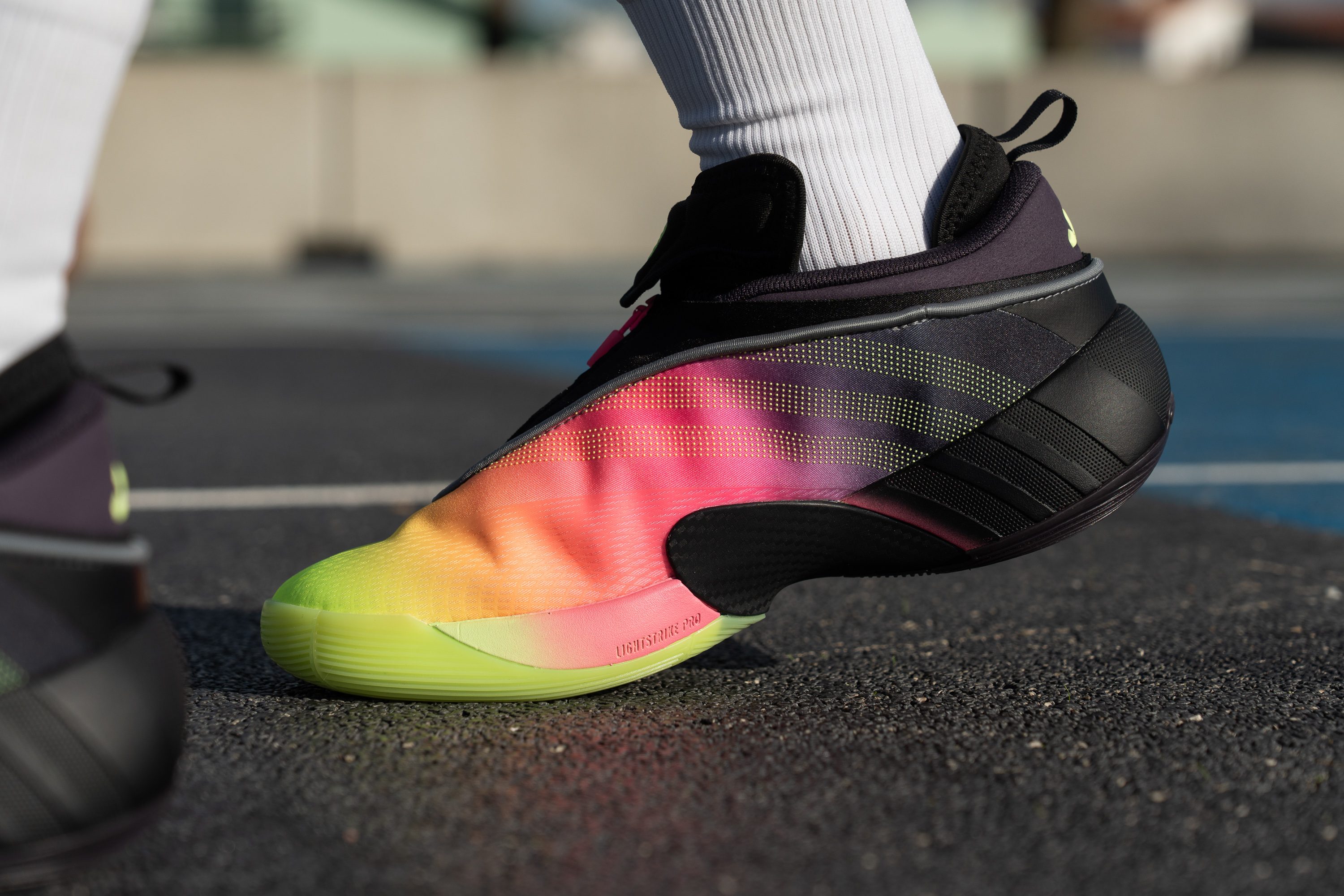 Cut in half: Adidas D.O.N. Issue 7 Review (2025) | RunRepeat