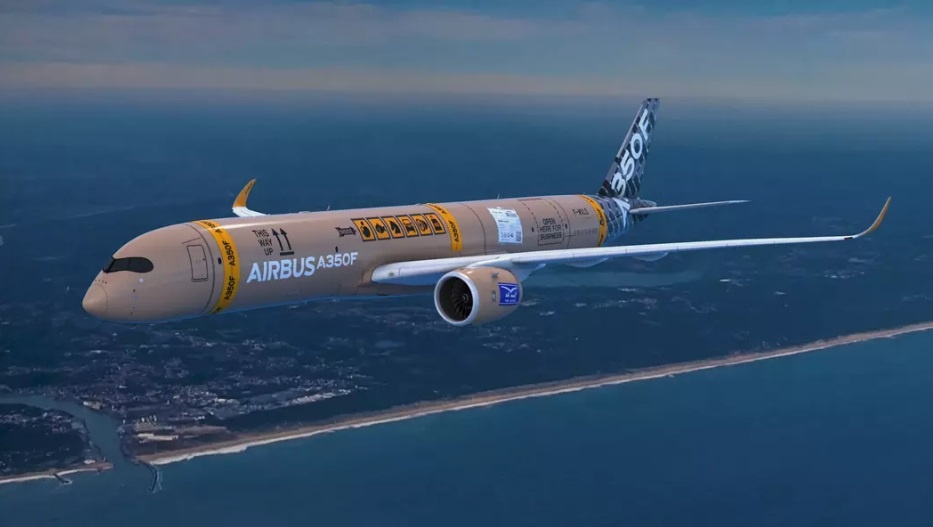 1:200 Airbus House Color “Flying Parcel” A350F F-WXLD JC Wings
