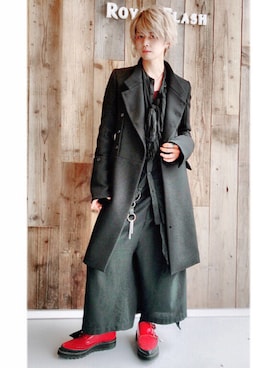 Ann DEMEULEMEESTERのチェスターコートを使ったメンズ人気ファッション