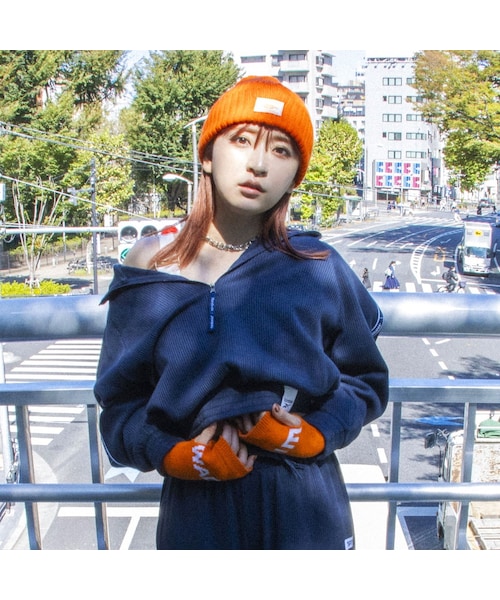 Reebok（リーボック）の「ジムワッグ ハーフジップ ニットトップス