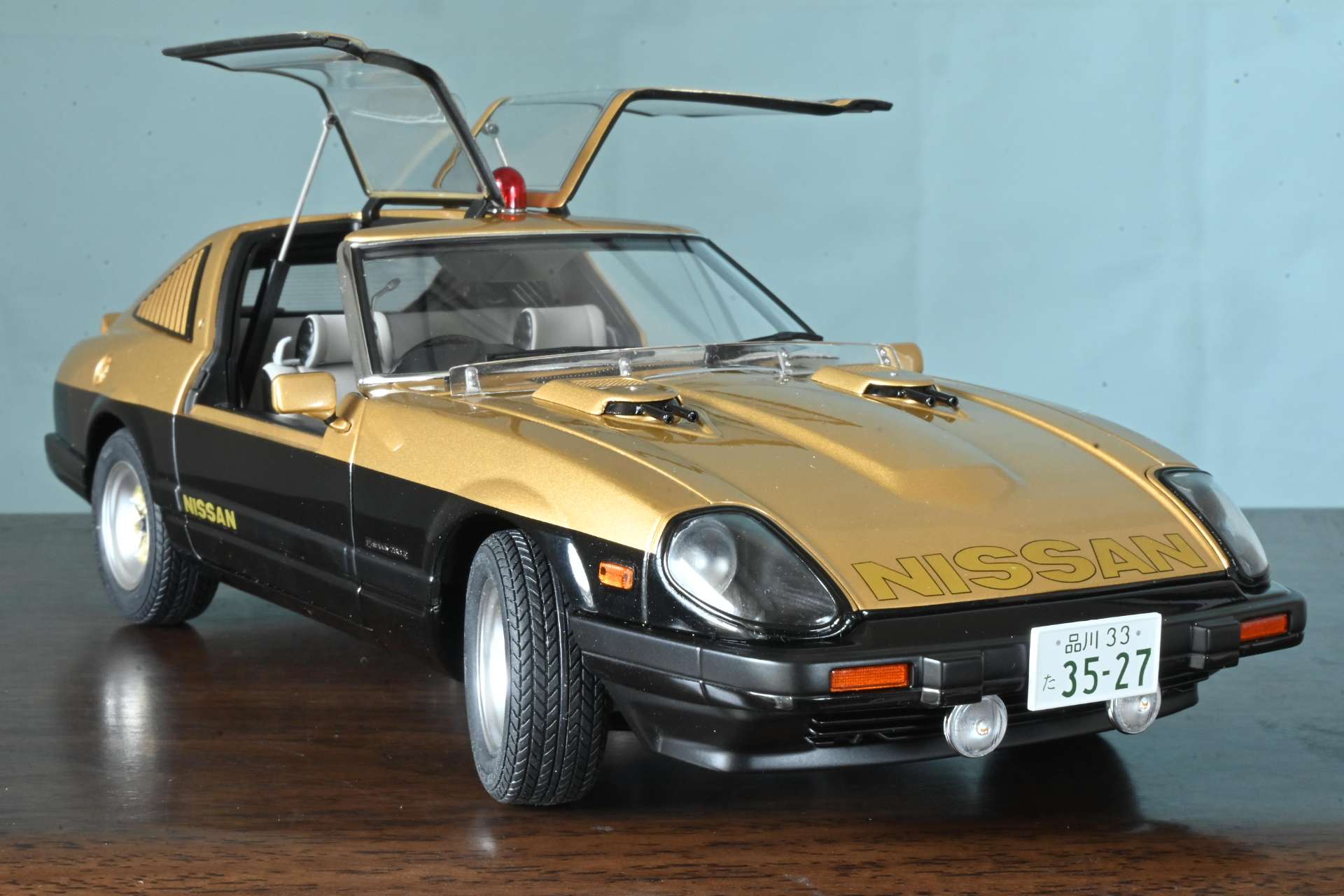 1/18 日産 フェアレディ 280Z 「西部警察」 スーパーZ【77476