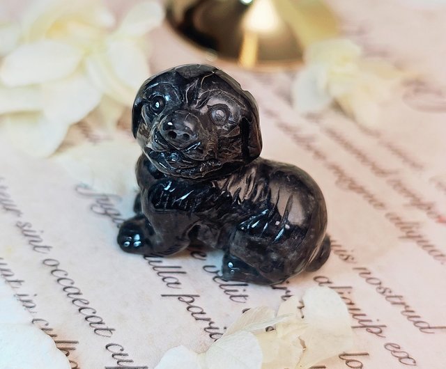 10%OFF】台湾 富を呼ぶ犬・魔除け・厄除け｜ウーチー犬の置物