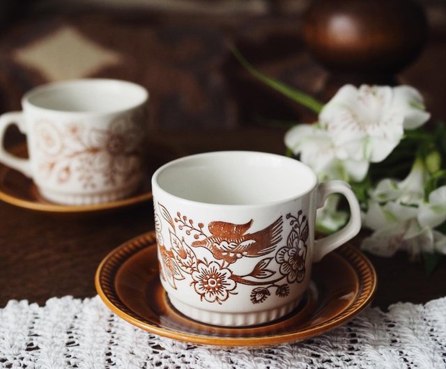 香港 1960 年代 Boch Belgium 手描き ブラウンの小鳥と花 カップ