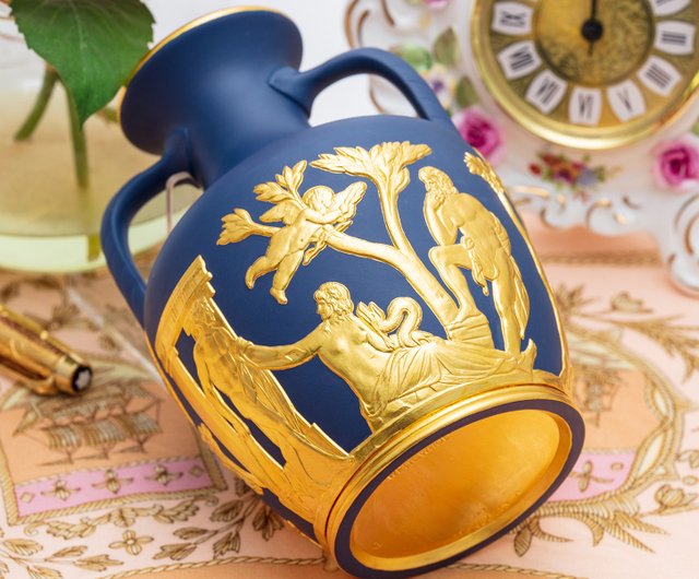 台湾 Wedgwood レア 1976年 金彩陶磁器 ハンドメイド ポートランドの壺