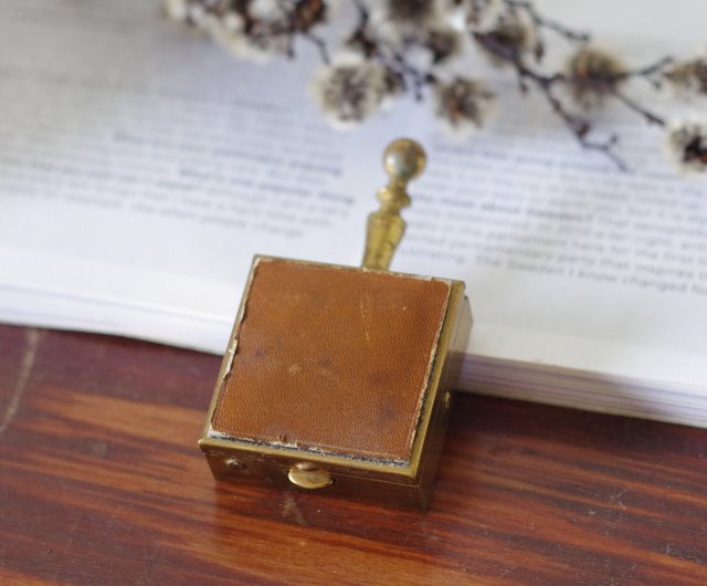 台湾 ヴィンテージ 珍しい携帯灰皿 W816 goldsilverbaby - Pinkoi