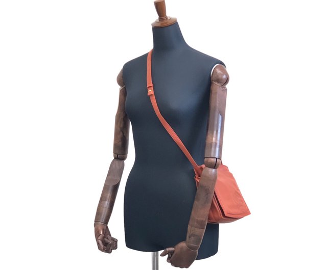 日本直送 名牌中古包 】LOEWE ロエベ アナグラム ショルダーバッグ