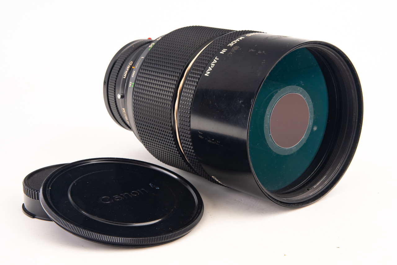 Canon 500mm f/8 Mirror Reflex New FD MF Telephoto Lens with Caps