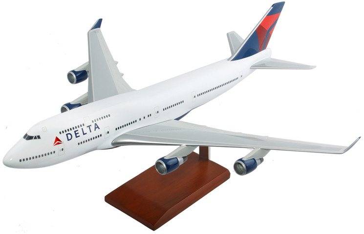 Delta Airlines B-747-400 Model Aircraft | Stunning Collectible