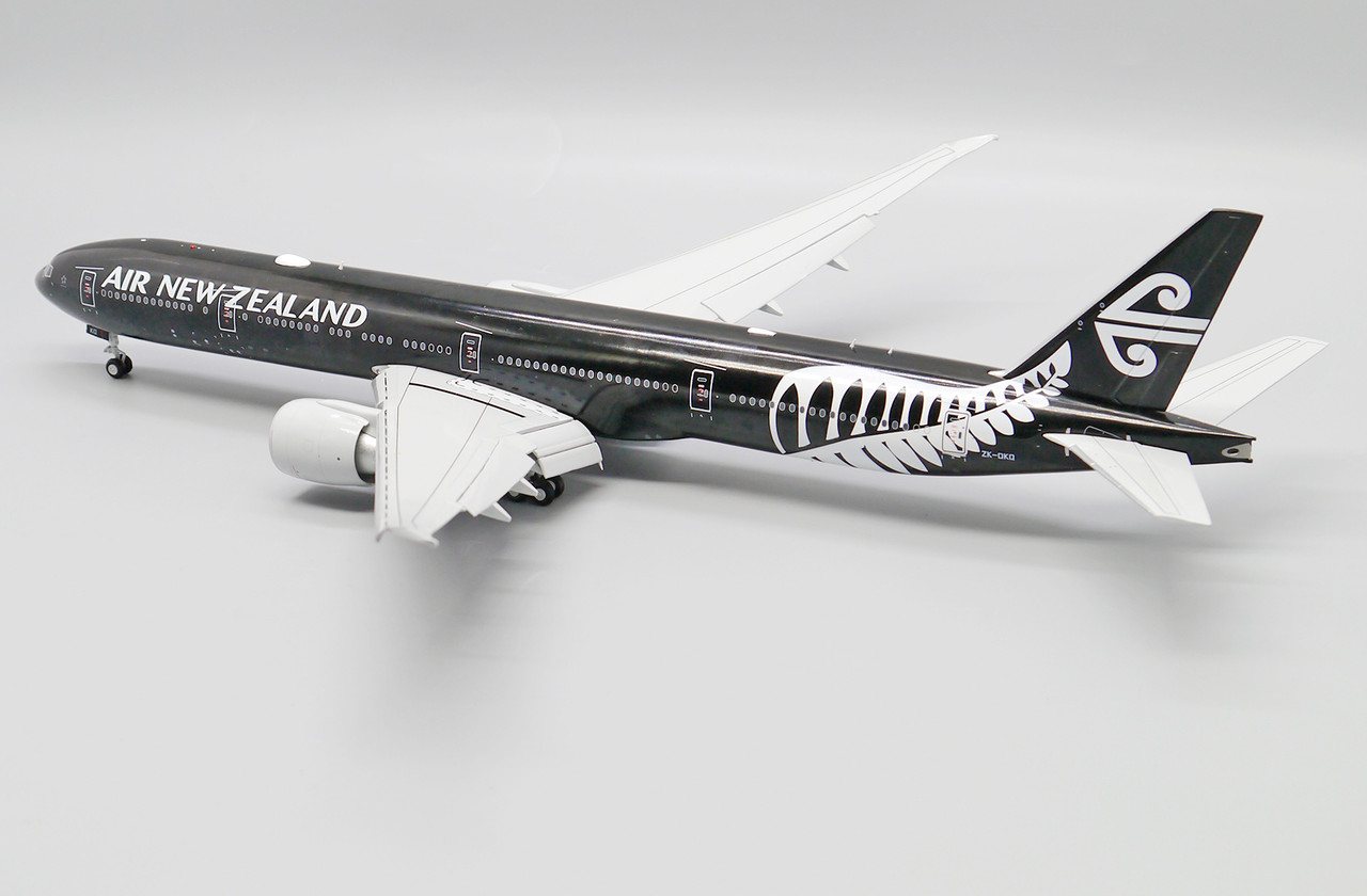 JC Wings Air New Zealand Boeing 777-300ER 
