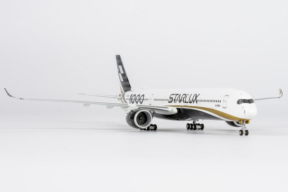 NG Models Starlux Airlines A350-1000 B-58551 Carbon Fiber colors