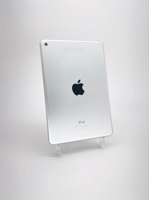 iPad mini 4 Wi-Fi 64GB Silver | mac of all trades