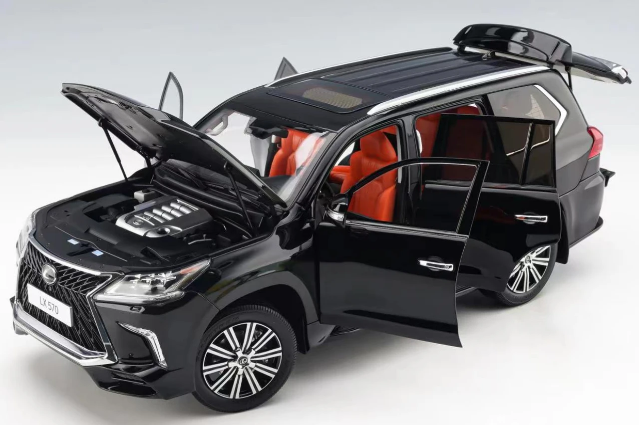 1/18 LCD 2020 Lexus LX570 (Black) Diecast Car Model - LIVECARMODEL.com