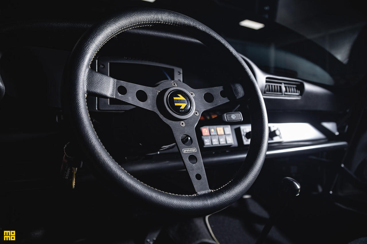 MOMO prototipo 35φ MOMO Prototipo Steering Stitch⁄Black Leather