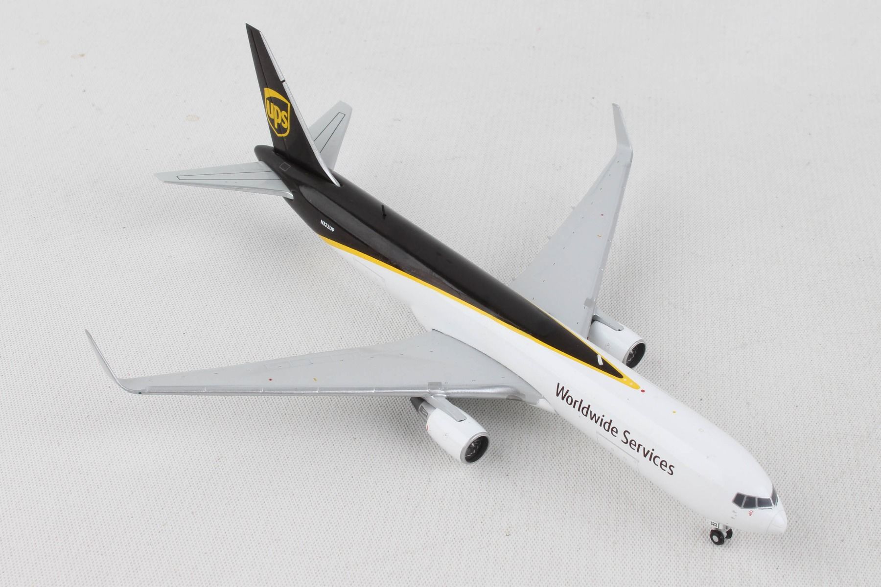 GeminiJets UPS 767-300ERF 1/400 Reg# N322UP - Pilot Stuff Online