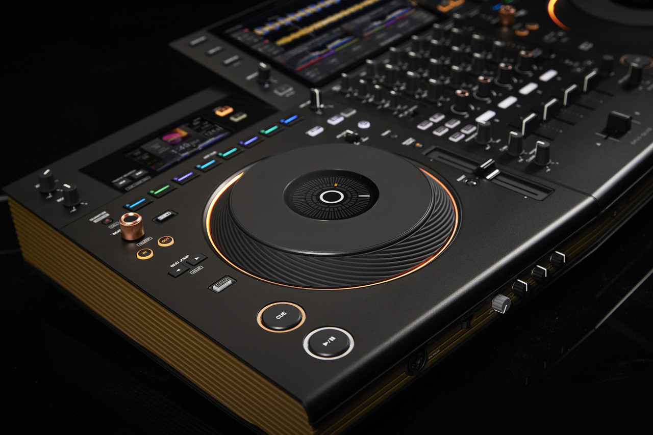 PIONEER DJ Opus-Quad Professional All-In-One DJ System | EMI Audio