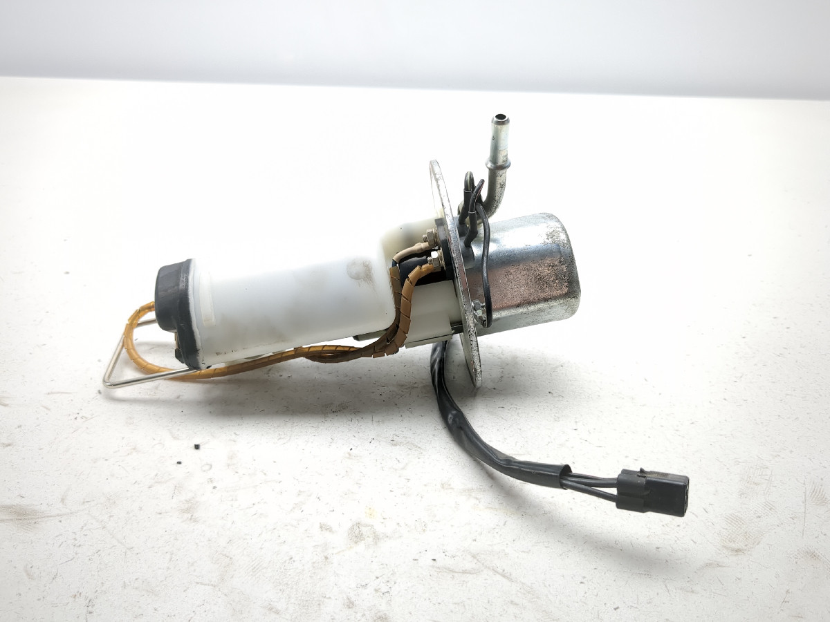 06 07 Kawasaki Ninja ZX10 ZX10R Petrol Gas Fuel Pump Assembly