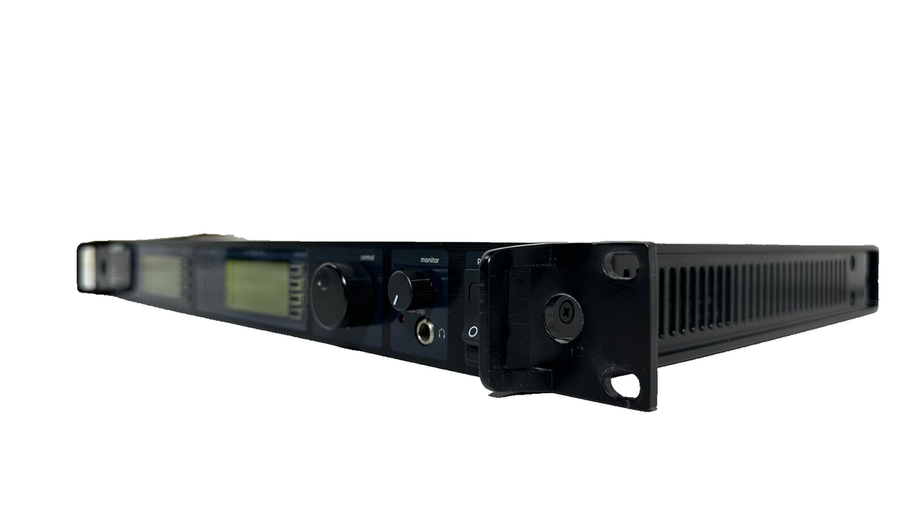 Shure UR4D+ J5 Dual Wireless Receiver -17806 Freq 578-638MHz (One