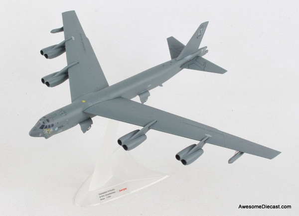 Herpa 1:200 Boeing B-52G Stratofortress: USAF 42nd Bombardment