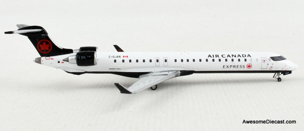Gemini Jets 1:400 Bombardier CRJ900: Air Canada (Reg #C-GJAN)
