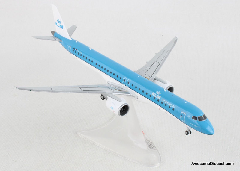 Herpa 1:200 Embraer E195-E2: KLM City Hopper
