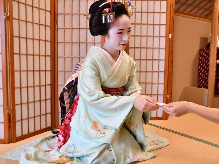 京都 舞妓 | 京都 旅行の観光・オプショナルツアー予約 VELTRA（ベルトラ）