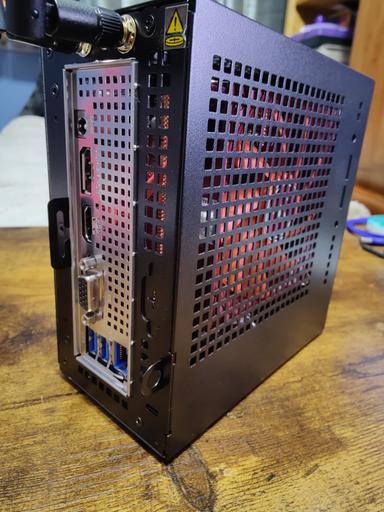 ASrock Deskmini X600 build for parents' home office by