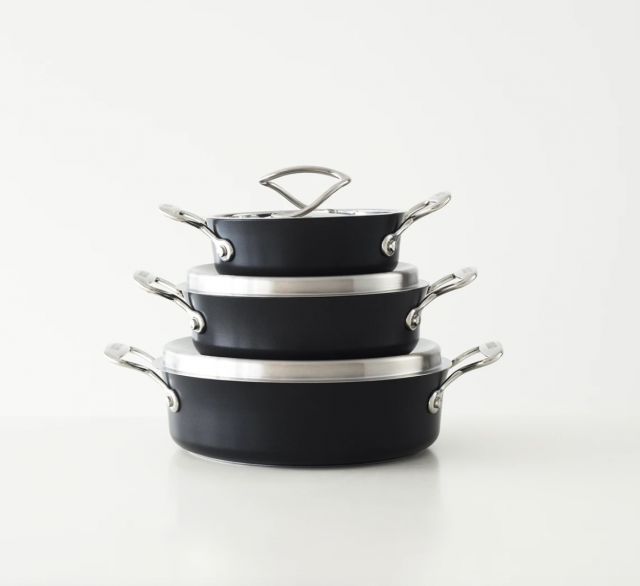 料理によって使い分けができる3サイズ【MEYER（マイヤー）】の高機能浅