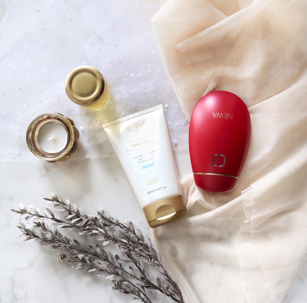 s*k様 【最終値下げ】NEWA RF美顔器 UP GEL PRO付き 【公式通販】