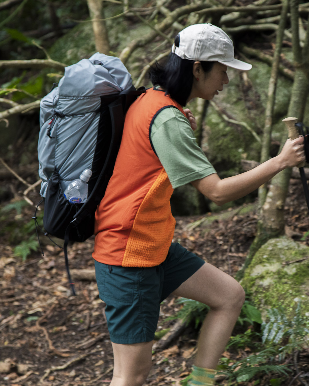 Alpha Vest | 山と道 U.L. HIKE & BACKPACKING