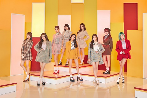TWICE、9月12日に日本1stアルバム『BDZ』リリース決定。10月に
