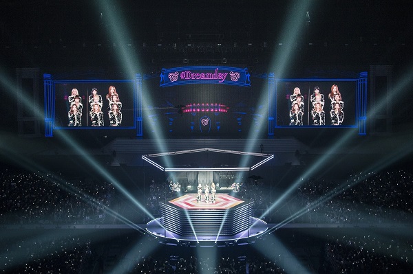 TWICE、映像作品『TWICE DOME TOUR 2019 “#Dreamday” in TOKYO DOME