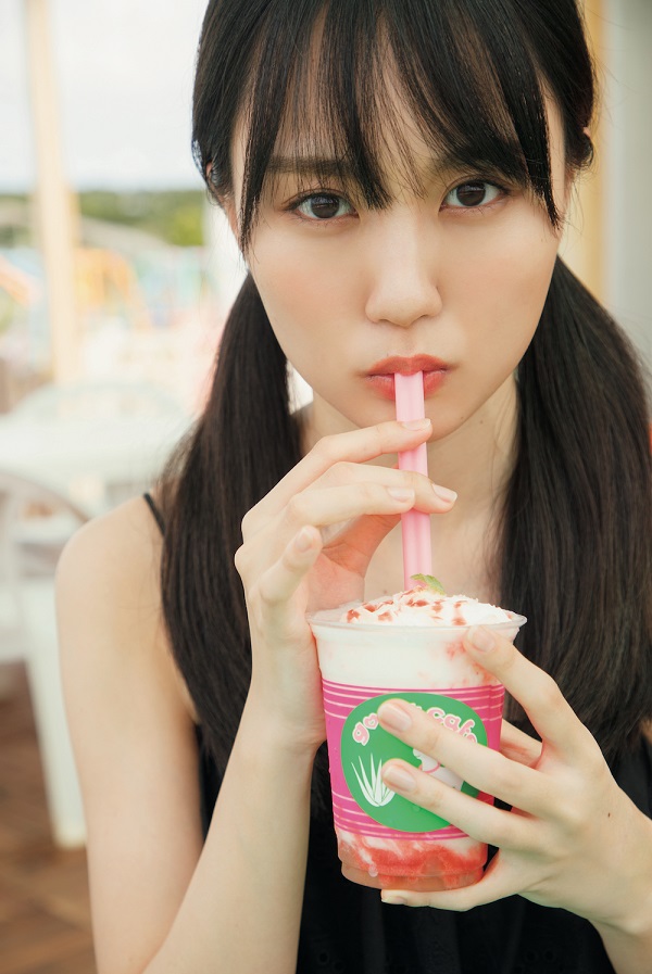 賀喜遥香（乃木坂46）、1st写真集「まっさら」週間売上14.6万部で坂道