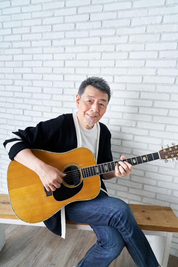 鈴木康博｜ソロ活動40周年記念ベストアルバムが2024年2月14日発売